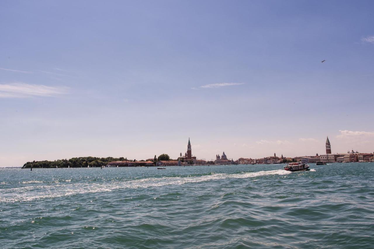 Апартаменты Venezia Biennale Bianco & Rosso Экстерьер фото